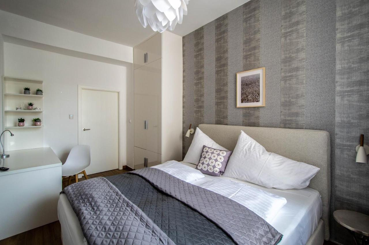 Executive Bright Apt. By Ruterra Prag Eksteriør billede