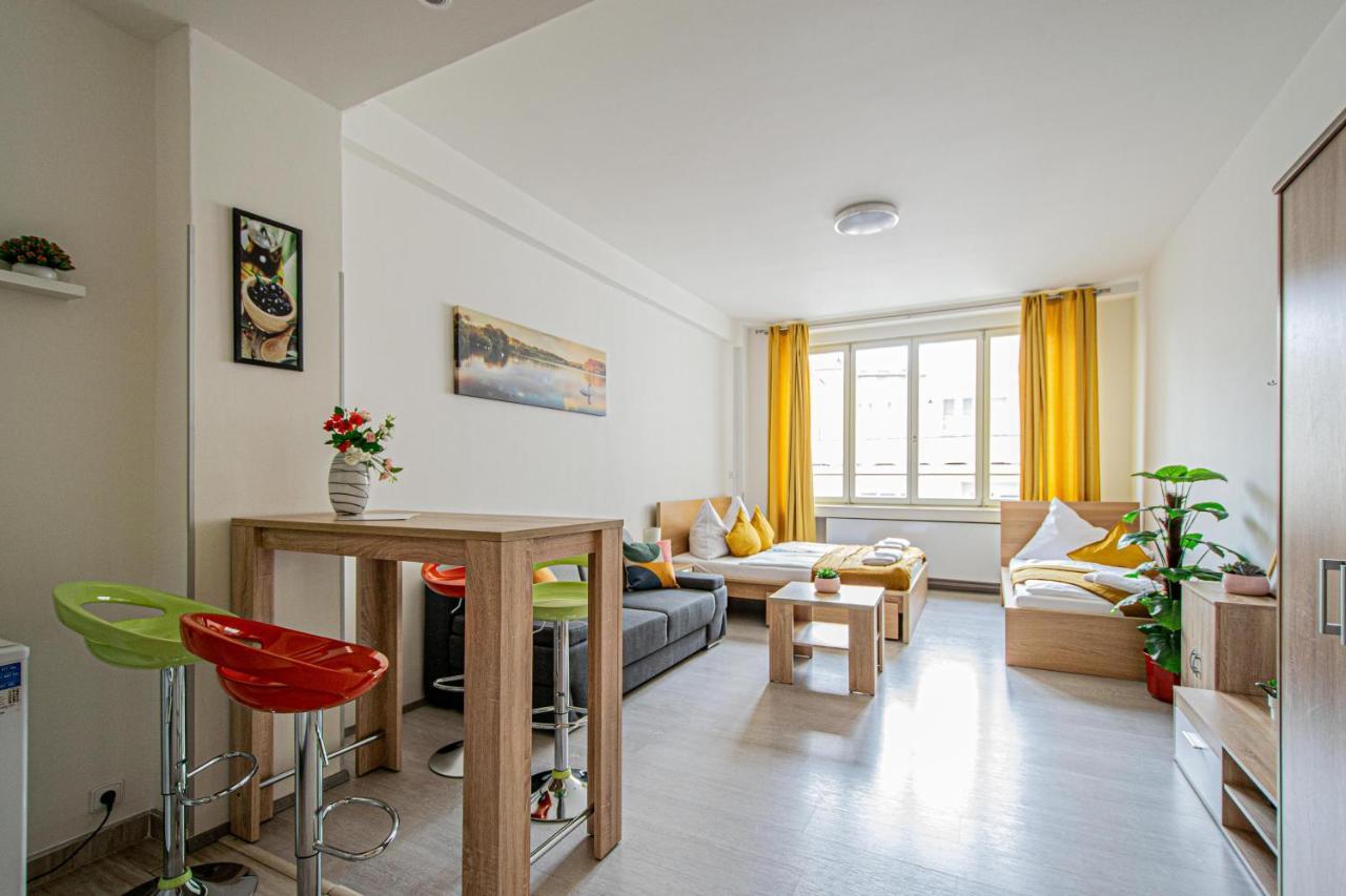 Executive Bright Apt. By Ruterra Prag Eksteriør billede